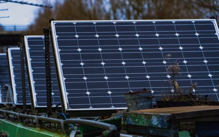 accordion solar panels